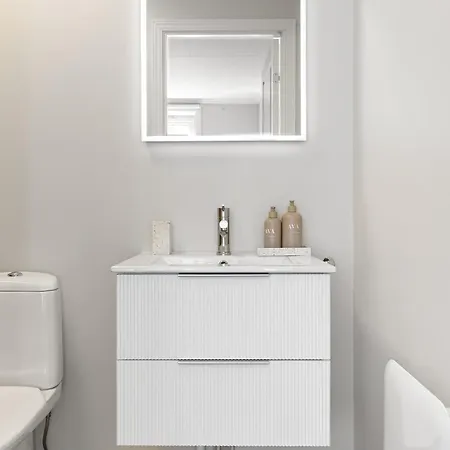 Modern And Stylish In Διαμέρισμα *